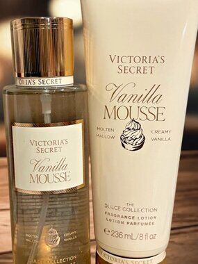 VICTORIA SECRETS Body Fragrance Vanilla Mousse Fragrance Set NWT (FIRM PRICE)